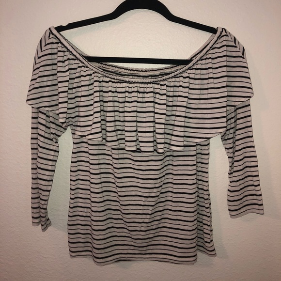 American Eagle Off-The-Shoulder Striped Top-Size M - Picture 2 of 2